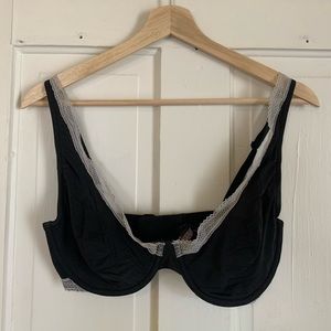 Victoria’s Secret Unpadded Bra